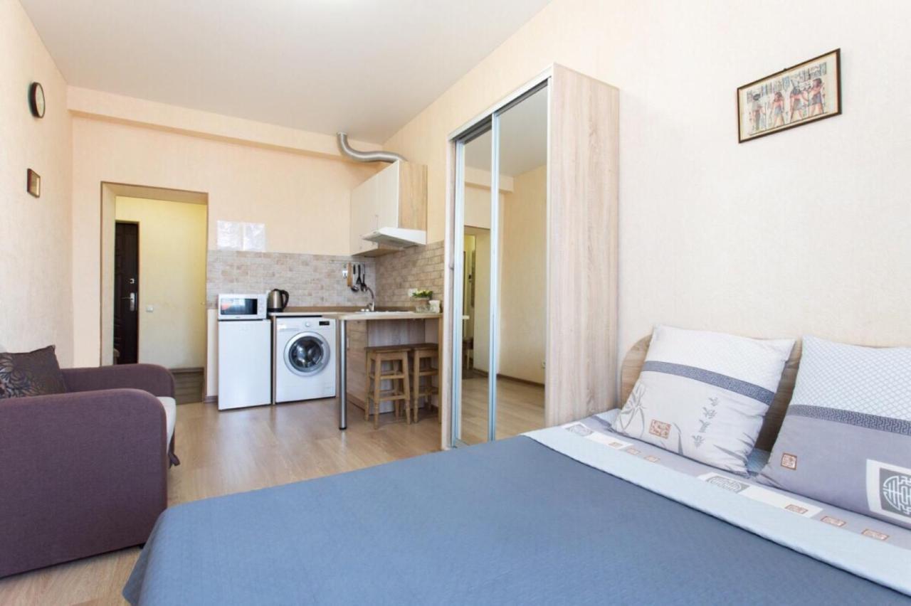Studio Silvaapartments Рядом С Южным Вокзалом Charkiv Exteriör bild